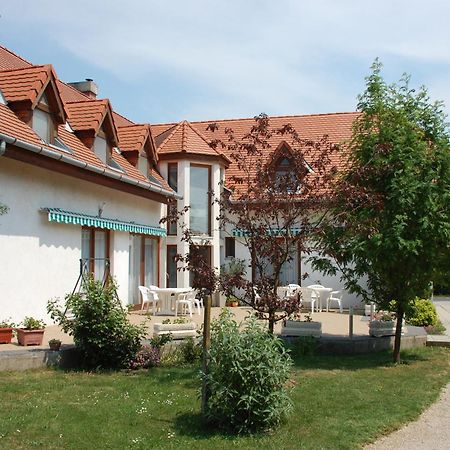 Emil Porta Hotel Balatongyorok Exterior photo