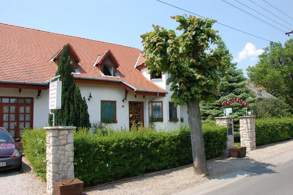 Emil Porta Hotel Balatongyorok Exterior photo
